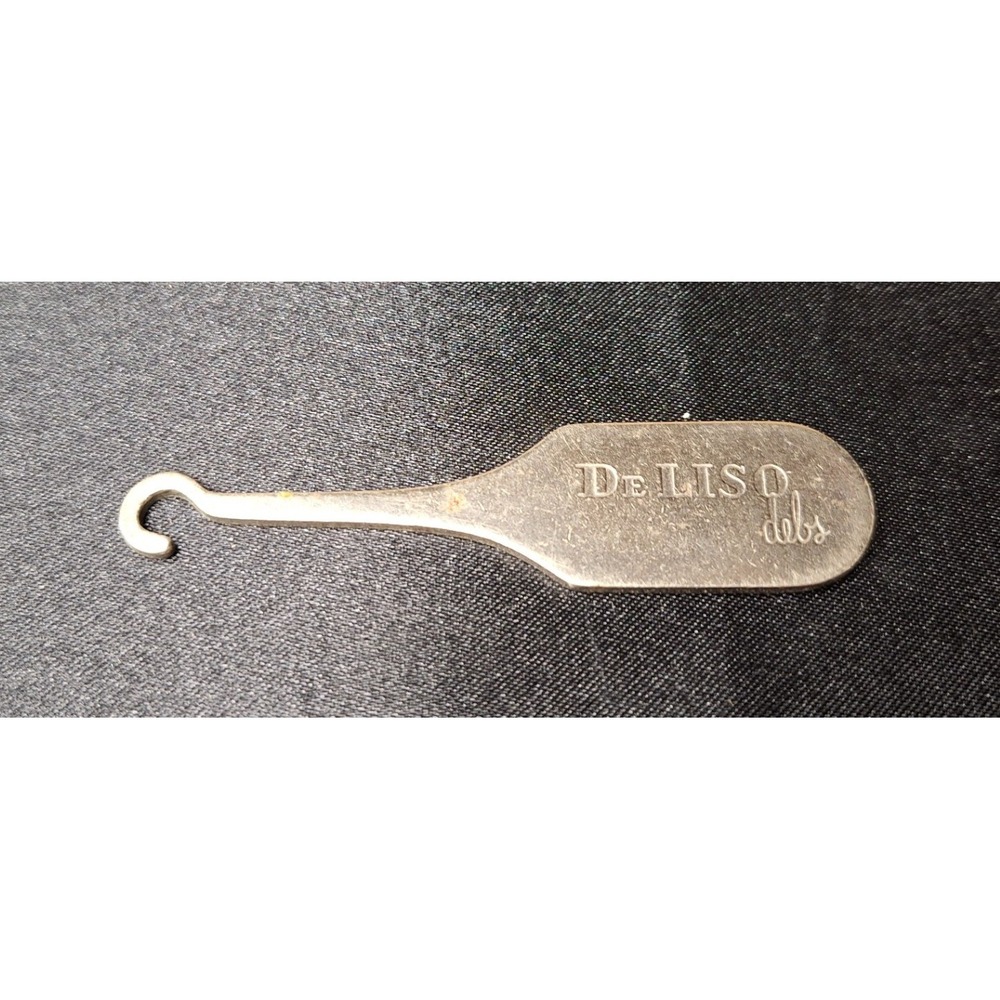Vintage 1938 De Liso Debs Metal Button Hook‎ Shoe Accessory Collectible 3 Inch